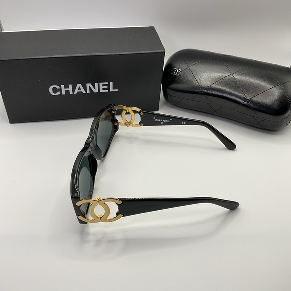 CHANEL Black and Gold Classic Sunglasses main image 11